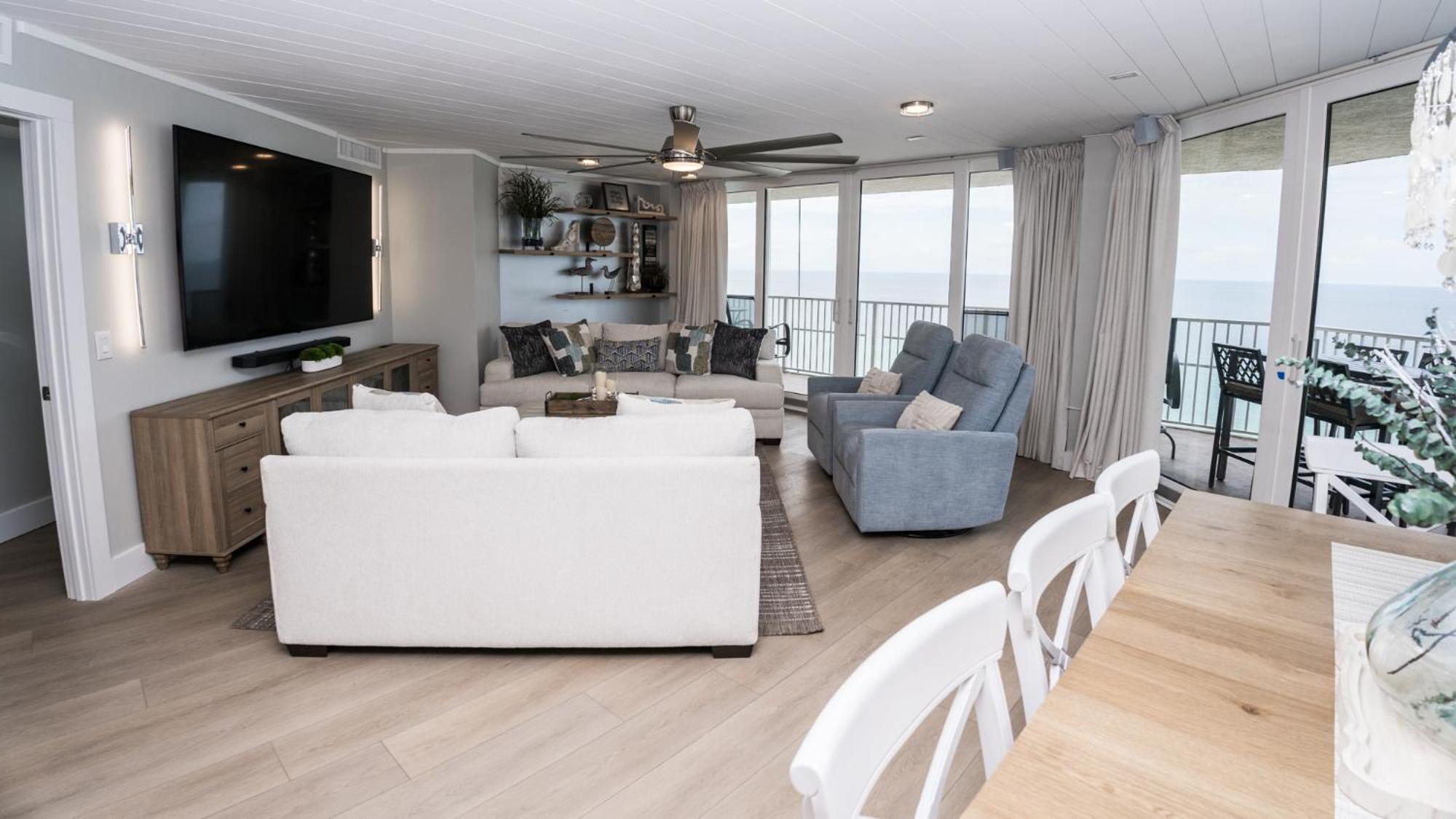 New Rental - 3Br 3Ba Corner Beachfront - 2024 Remodel - 3 Pools, Tiki Hut, Gym, Tennis Panama City Beach Bagian luar foto