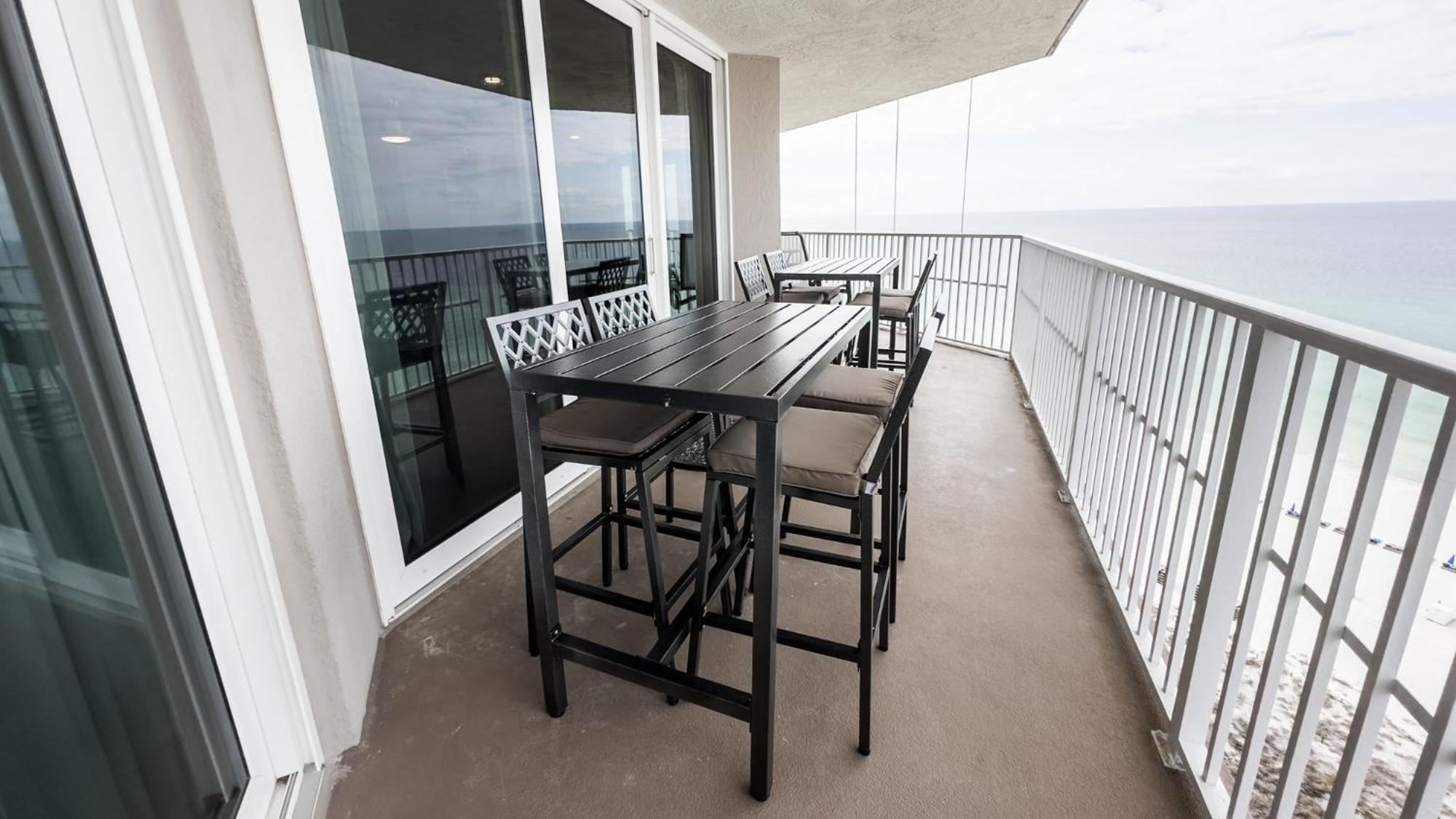 New Rental - 3Br 3Ba Corner Beachfront - 2024 Remodel - 3 Pools, Tiki Hut, Gym, Tennis Panama City Beach Bagian luar foto