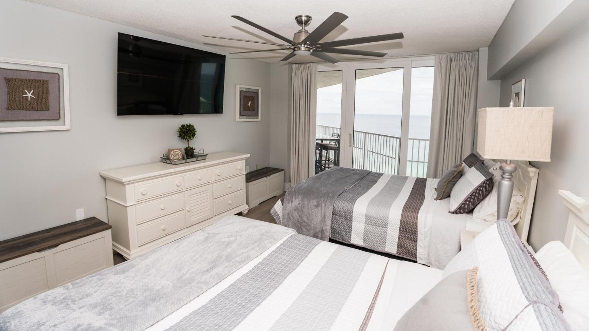 New Rental - 3Br 3Ba Corner Beachfront - 2024 Remodel - 3 Pools, Tiki Hut, Gym, Tennis Panama City Beach Bagian luar foto