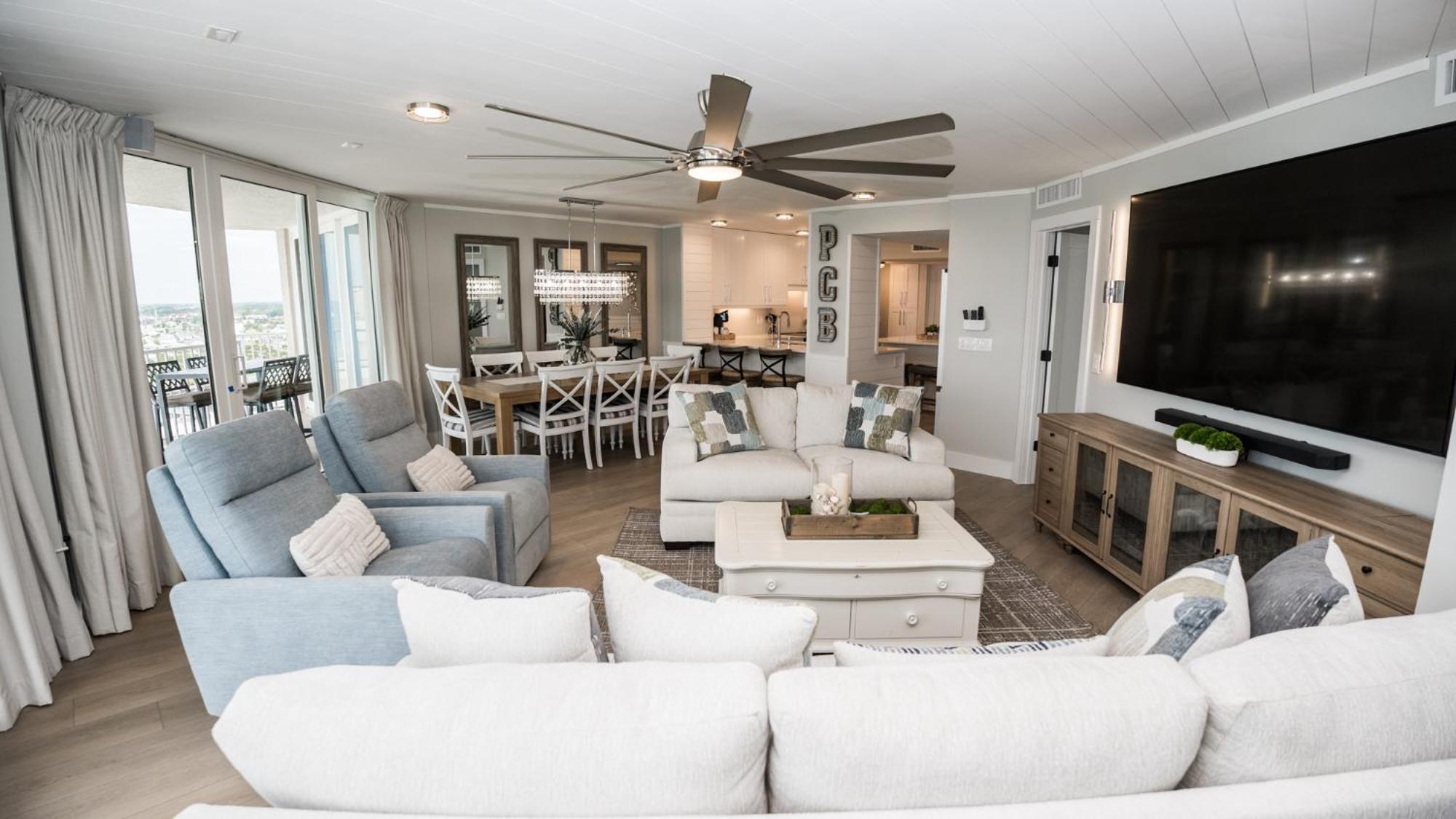 New Rental - 3Br 3Ba Corner Beachfront - 2024 Remodel - 3 Pools, Tiki Hut, Gym, Tennis Panama City Beach Bagian luar foto