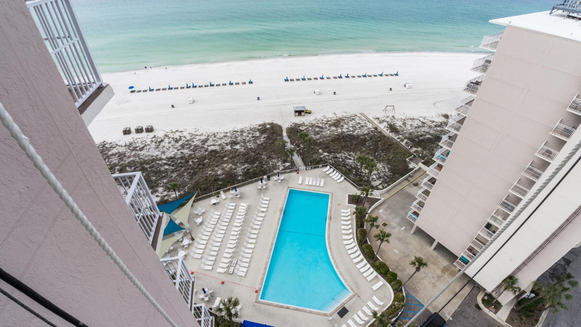 New Rental - 3Br 3Ba Corner Beachfront - 2024 Remodel - 3 Pools, Tiki Hut, Gym, Tennis Panama City Beach Bagian luar foto