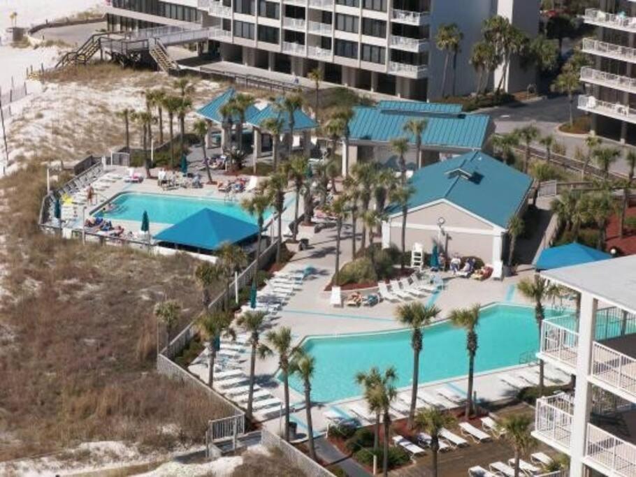New Rental - 3Br 3Ba Corner Beachfront - 2024 Remodel - 3 Pools, Tiki Hut, Gym, Tennis Panama City Beach Bagian luar foto